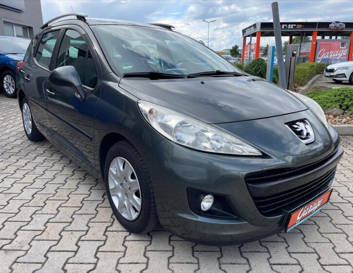 Peugeot 207 1