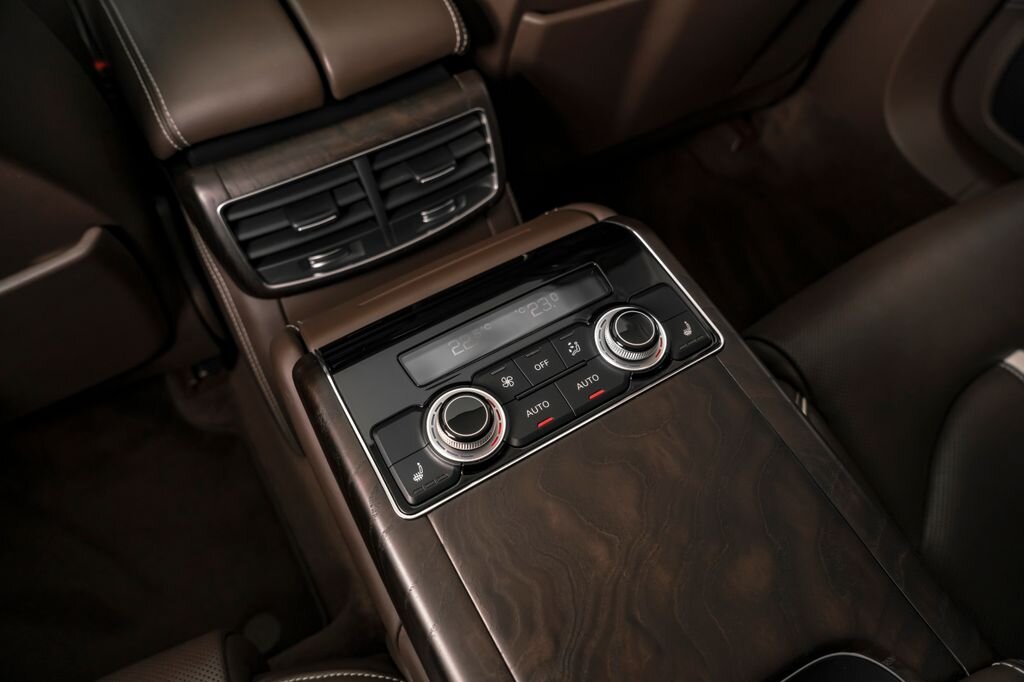 Audi A8 Sedan 4,1 l 283 kw