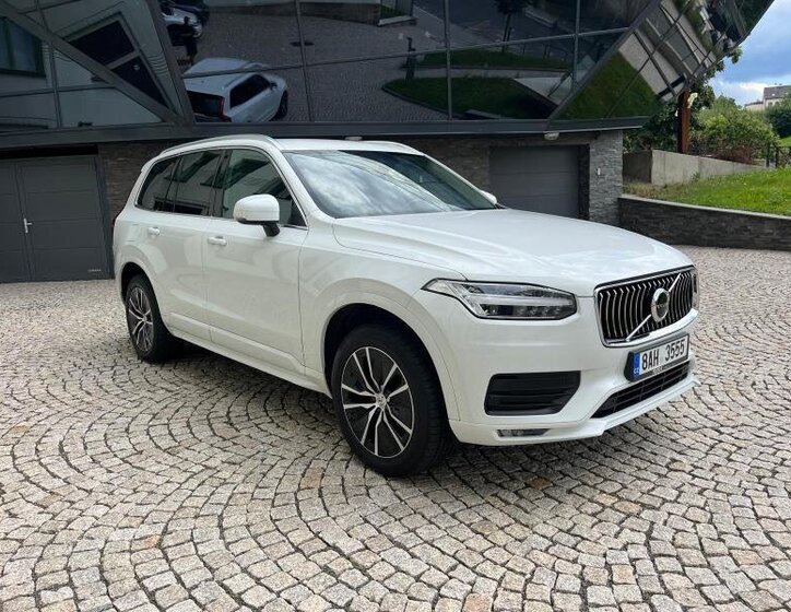 Volvo XC90 8