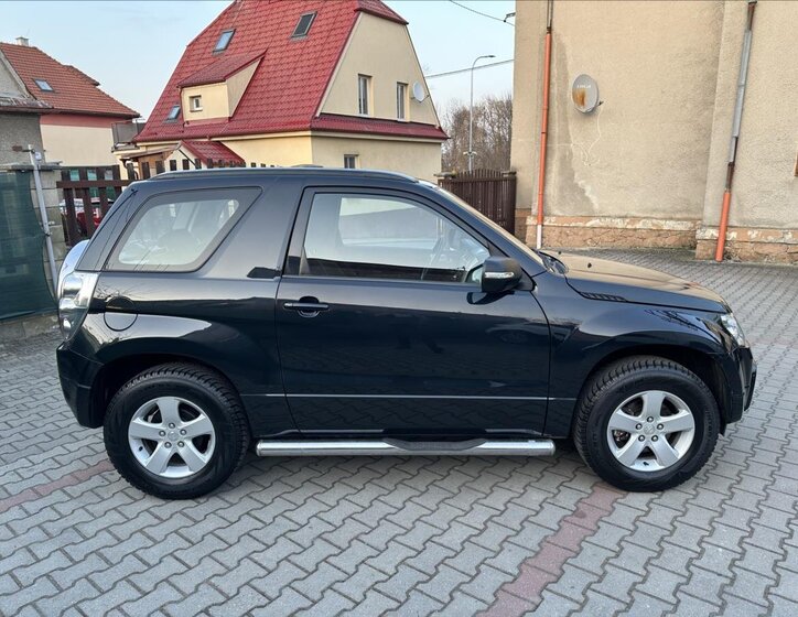 Suzuki Grand Vitara Hatchback 1,6 l 78 kw