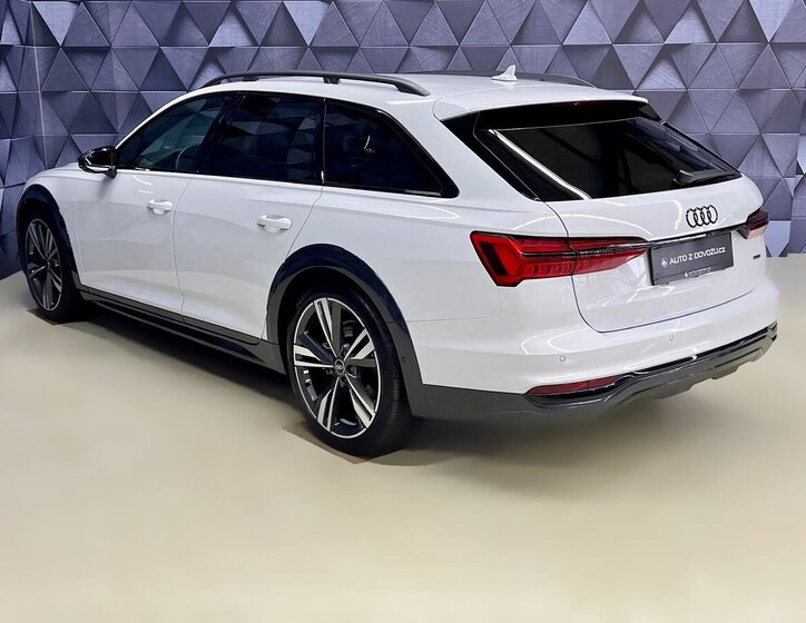 Audi A6 Allroad Kombi 3,0 l 210 kw
