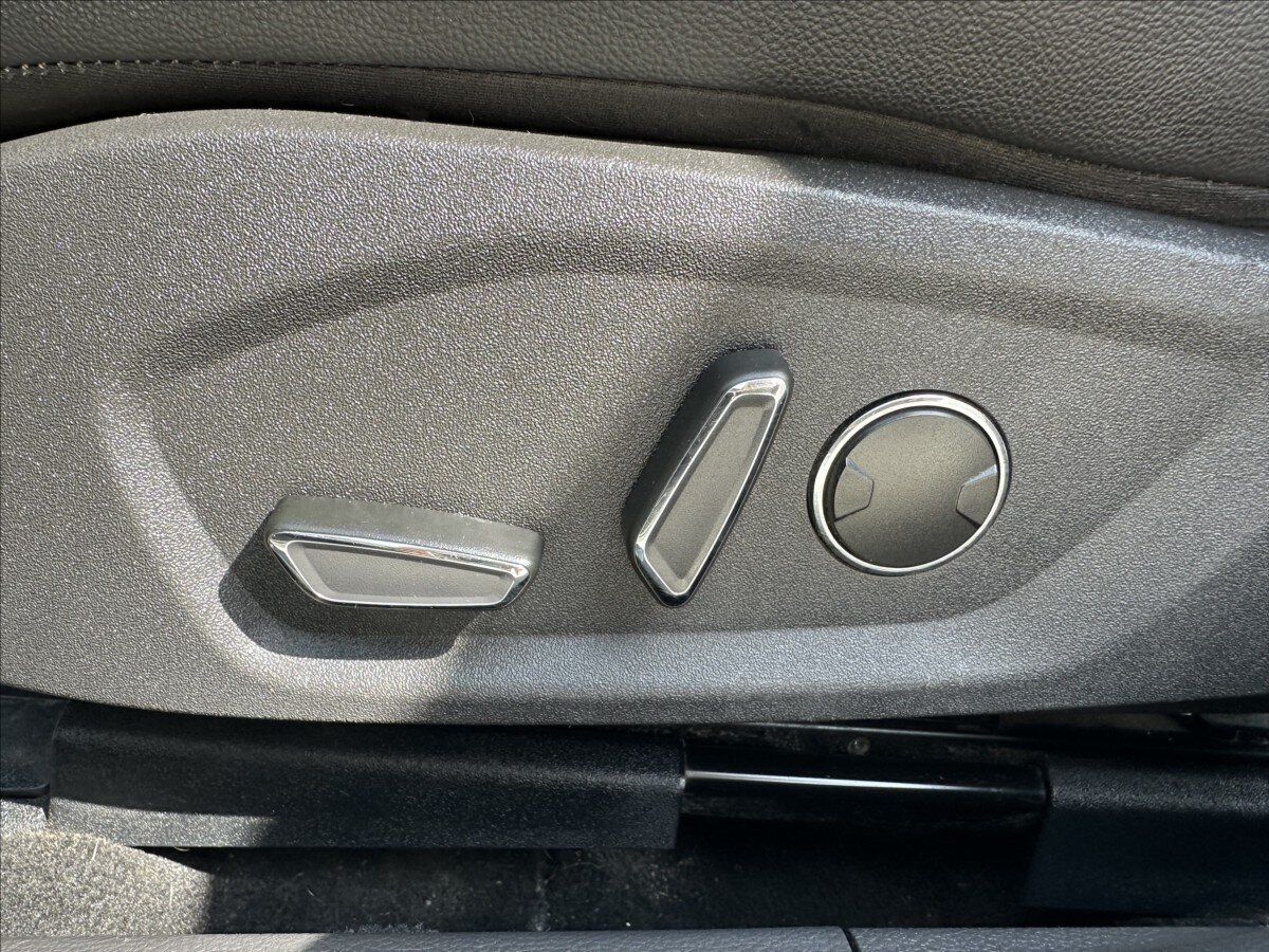 Ford Mondeo Kombi 2,0 l 110 kw