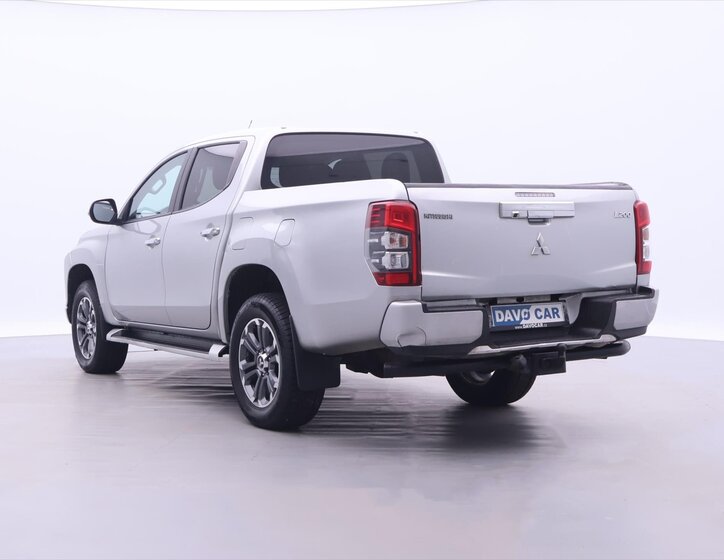 Mitsubishi L200 Pick-up 2,3 l 110 kw