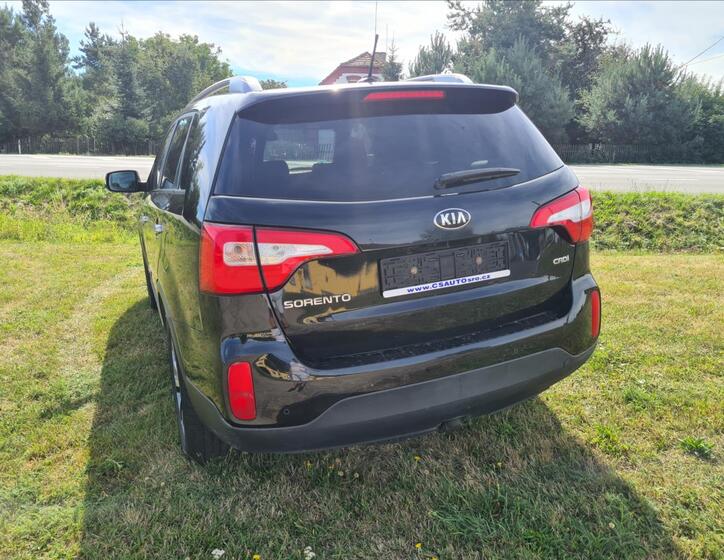 KIA Sorento 5