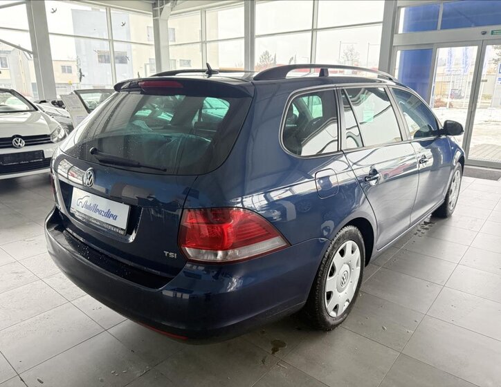 Volkswagen Golf Kombi 1,2 l 77 kw