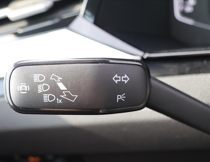 Volkswagen Arteon 24