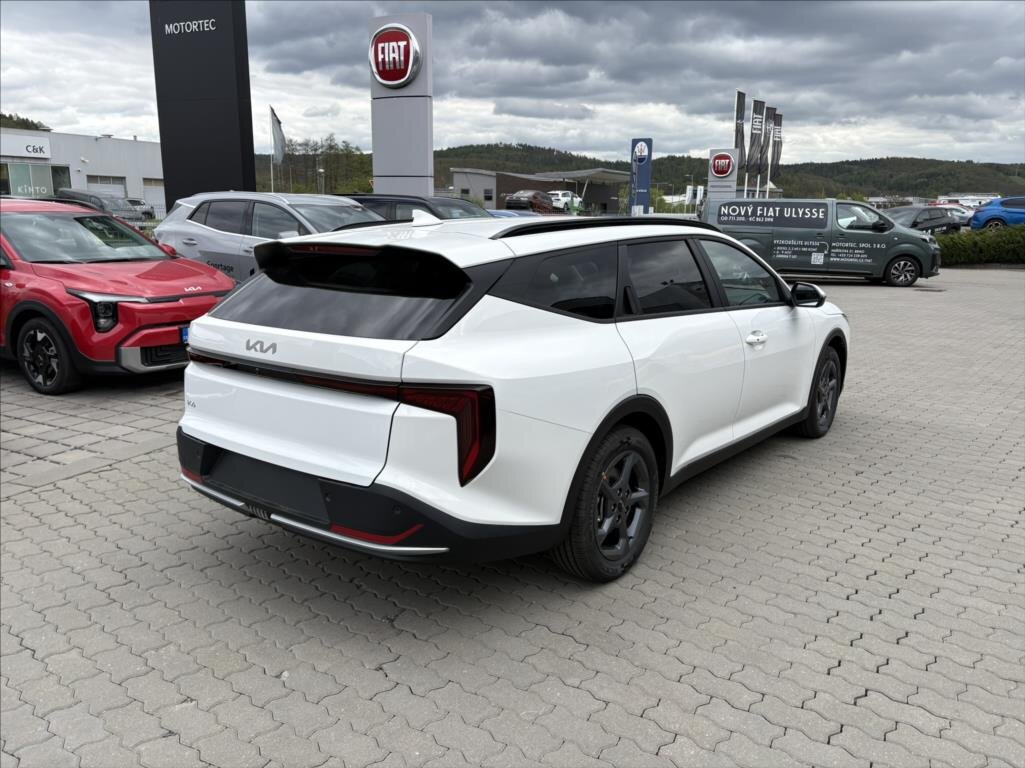 KIA Ostatní Kombi 1,6 l 110 kw