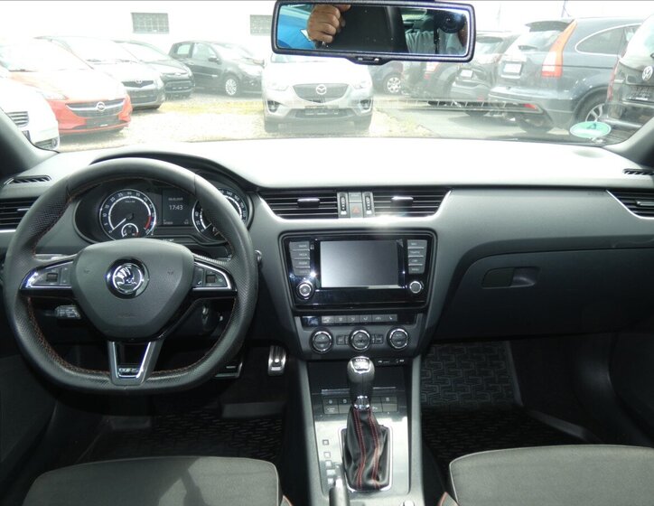 Škoda Octavia Kombi 2,0 l 135 kw