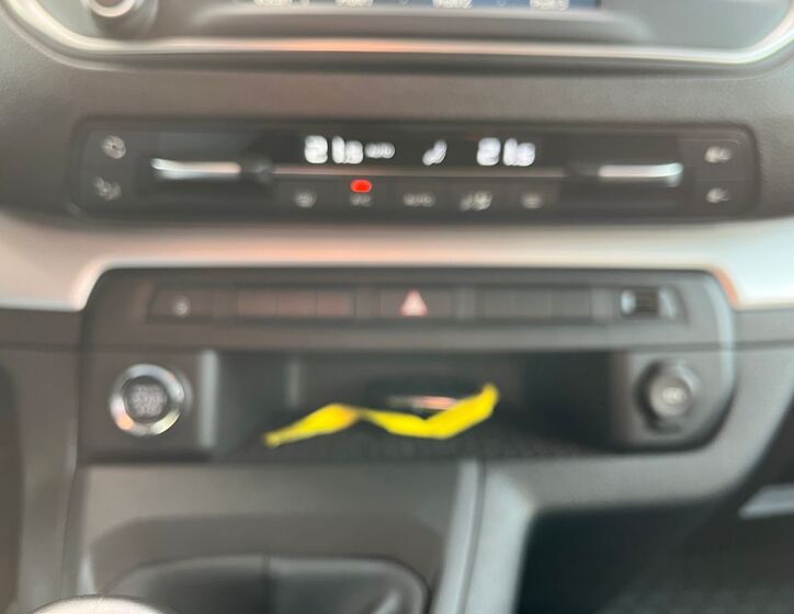 Toyota ProAce Verso 23