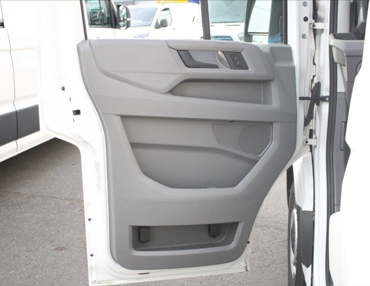 Volkswagen Crafter Skříň 2,0 l 103 kw