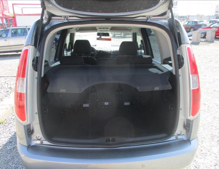 Škoda Roomster 13