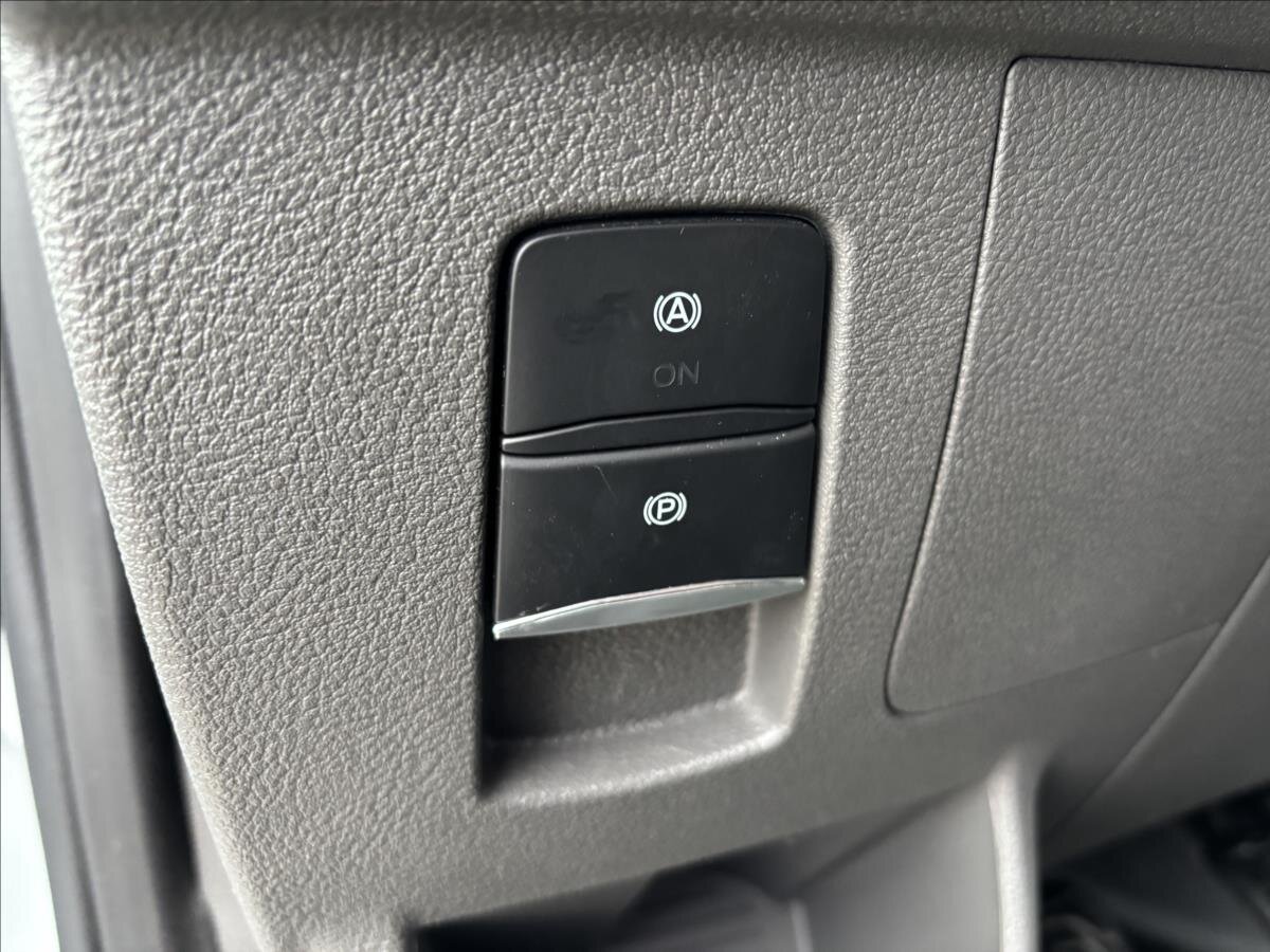 Ford Transit Skříň 2,0 l 96 kw