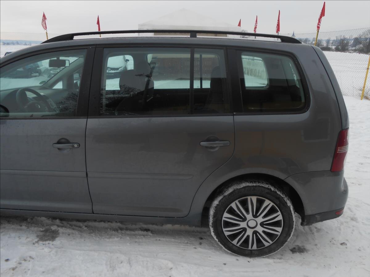 Volkswagen Touran MPV 2,0 l 103 kw