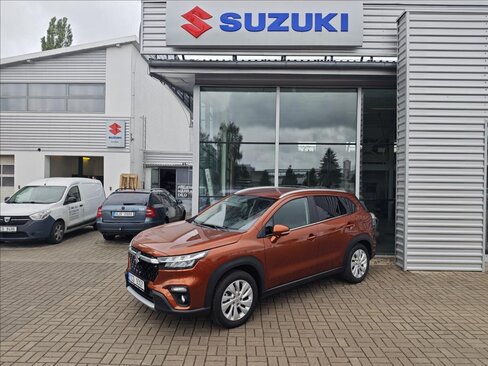 Suzuki S-Cross SUV / Terénní 1,4 l 95 kw