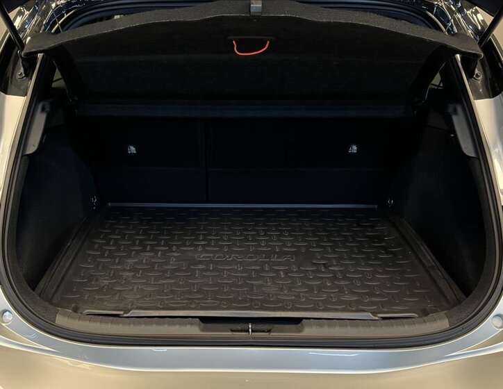 Toyota Corolla Hatchback 2,0 l 112 kw