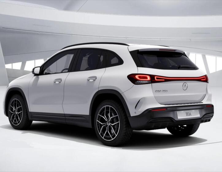Mercedes-Benz EQA 4