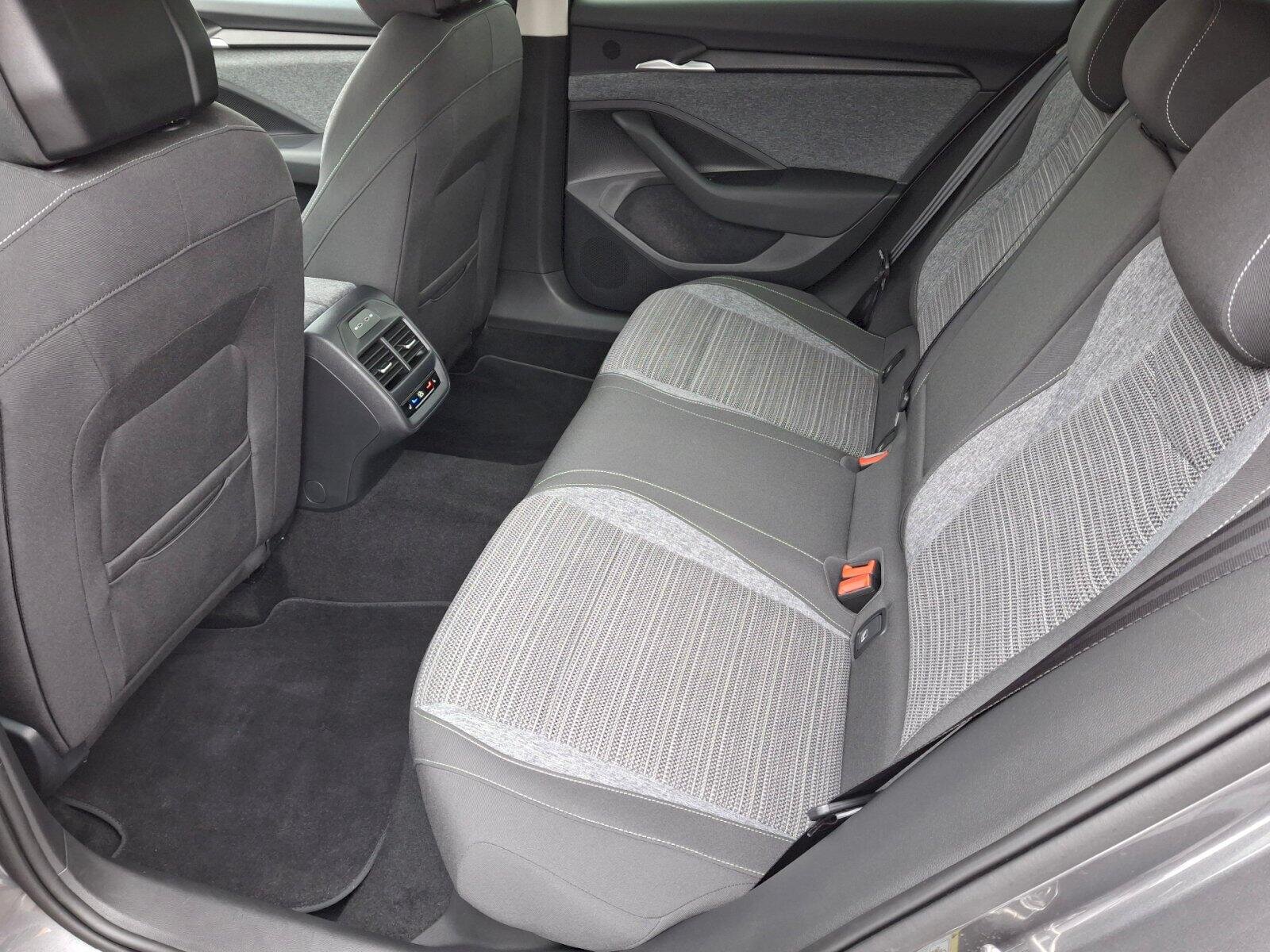 Škoda Superb Kombi 2,0 l 142 kw