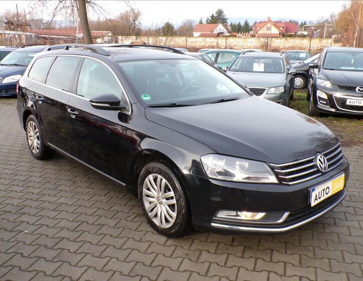 Volkswagen Passat 1