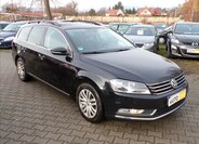 Volkswagen Passat 1