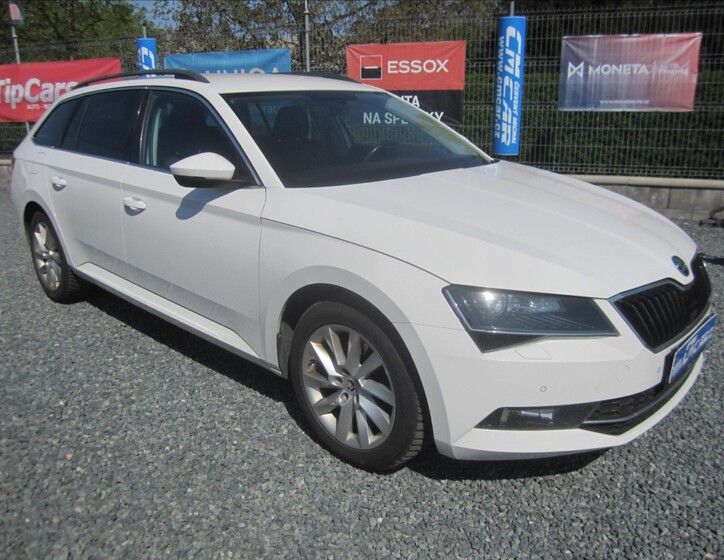Škoda Superb 3