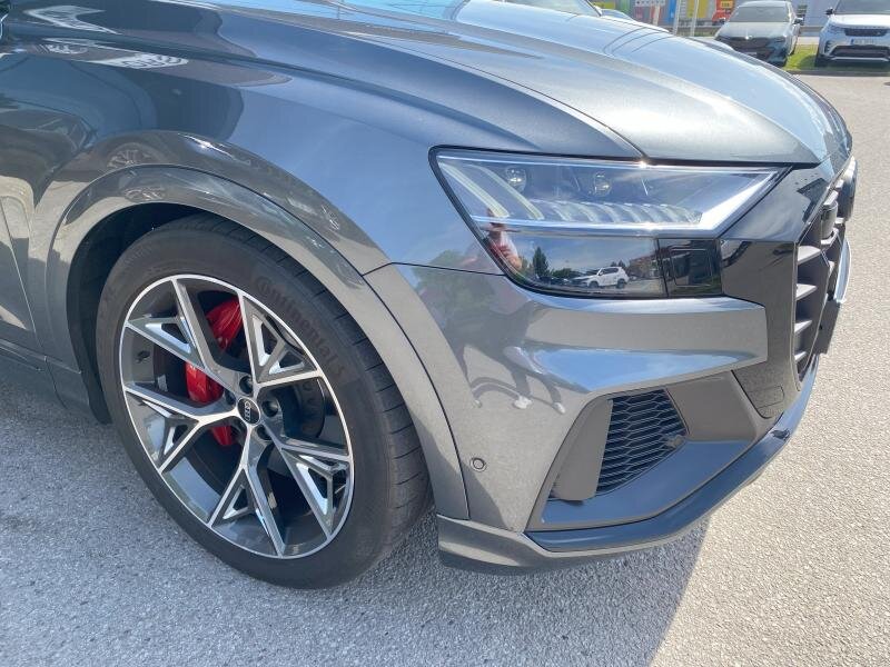 Audi SQ8 SUV 4,0 l 373 kw