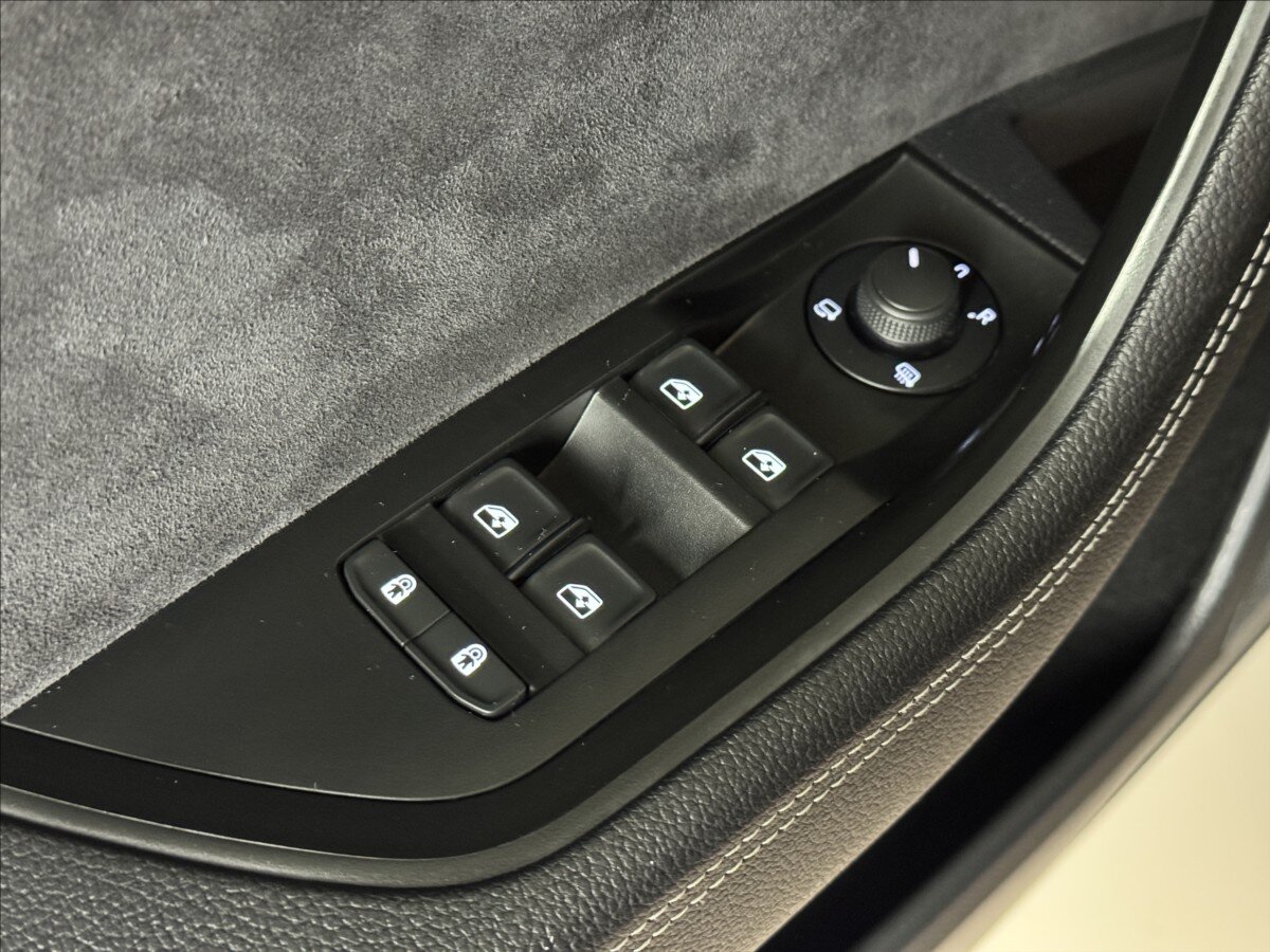 Škoda Superb Kombi 2,0 l 110 kw