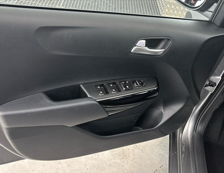 KIA Picanto Hatchback 998,0 50 kw