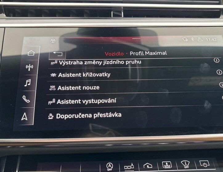 Audi S8 Sedan / Limuzína 4,0 l 420 kw