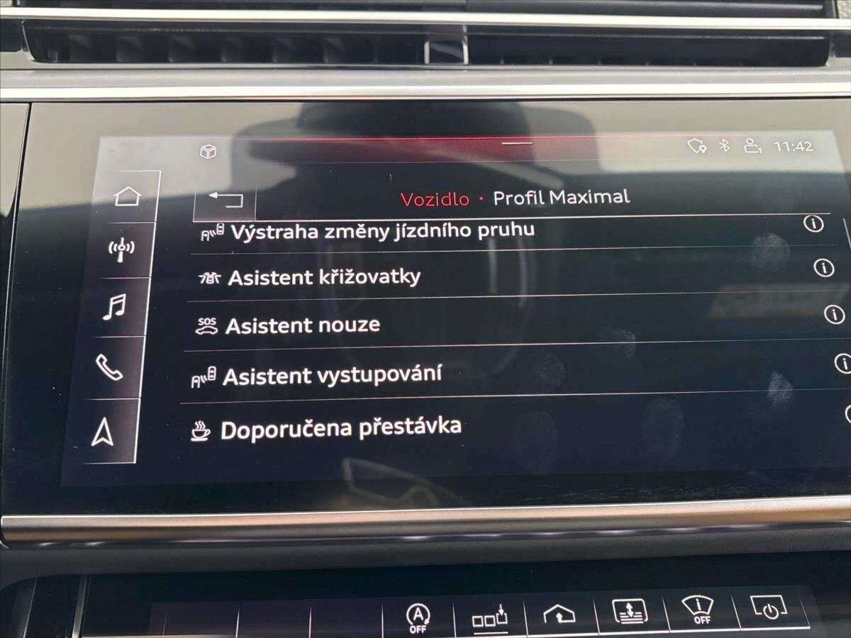 Audi S8 Sedan / Limuzína 4,0 l 420 kw