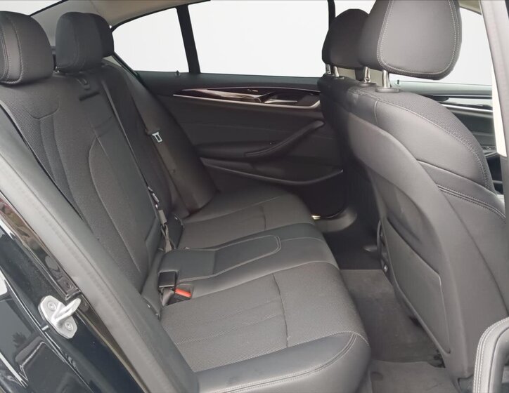 BMW Řada 5 Sedan 2,0 l 135 kw