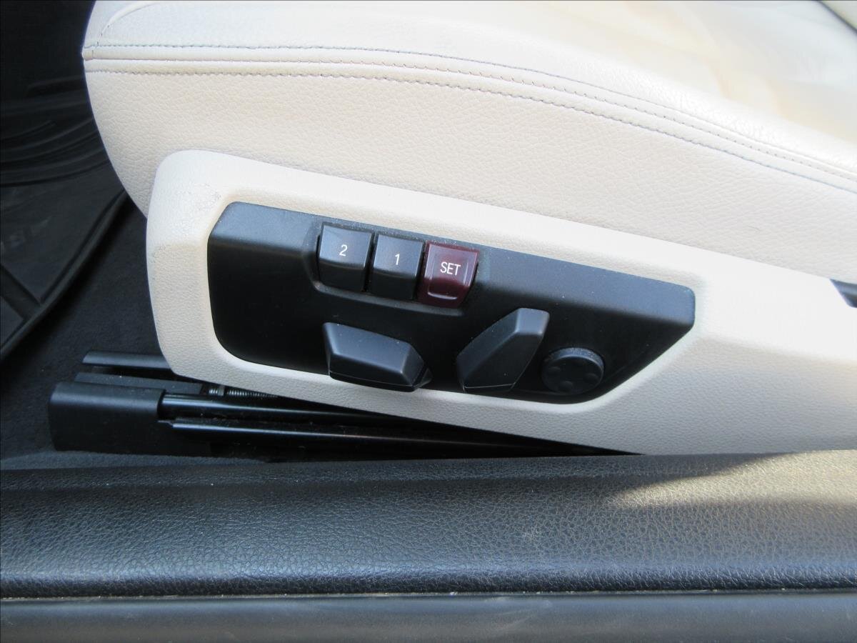 BMW Řada 4 Kabriolet 2,0 l 135 kw