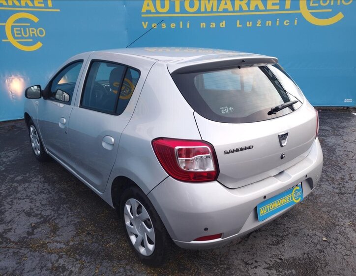 Dacia Sandero Hatchback 1,1 l 55 kw