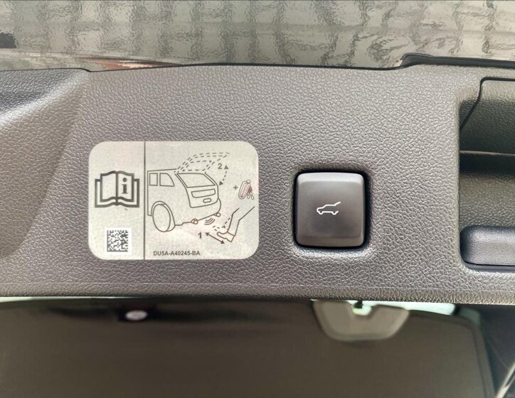 Ford Kuga SUV / Terénní 2,0 l 110 kw