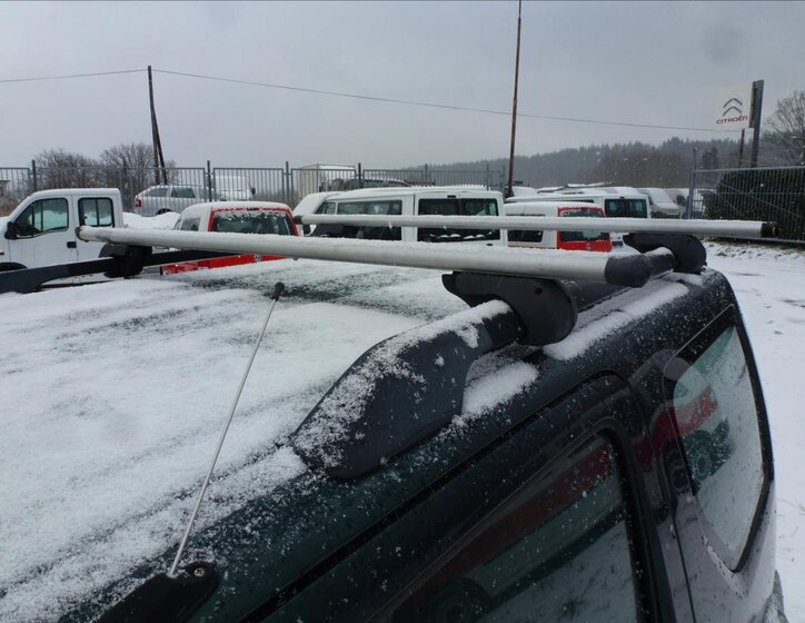 Suzuki Jimny Kombi 1,3 l 59 kw