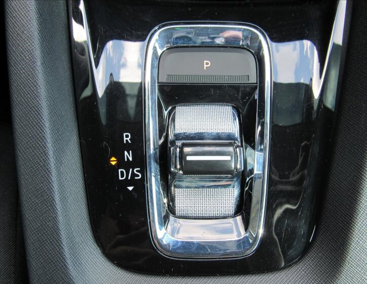 Škoda Octavia Sedan / Limuzína 2,0 l 110 kw