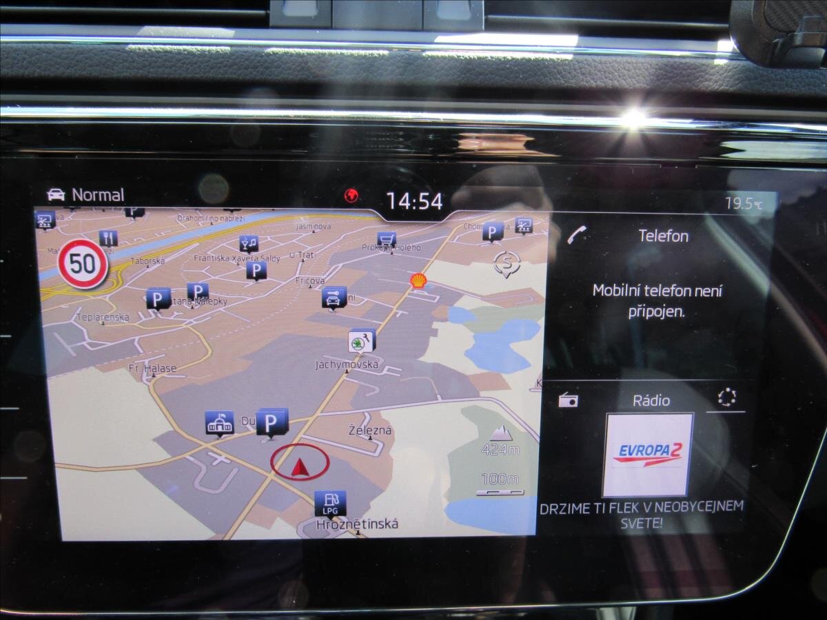 Škoda Superb Kombi 2,0 l 140 kw