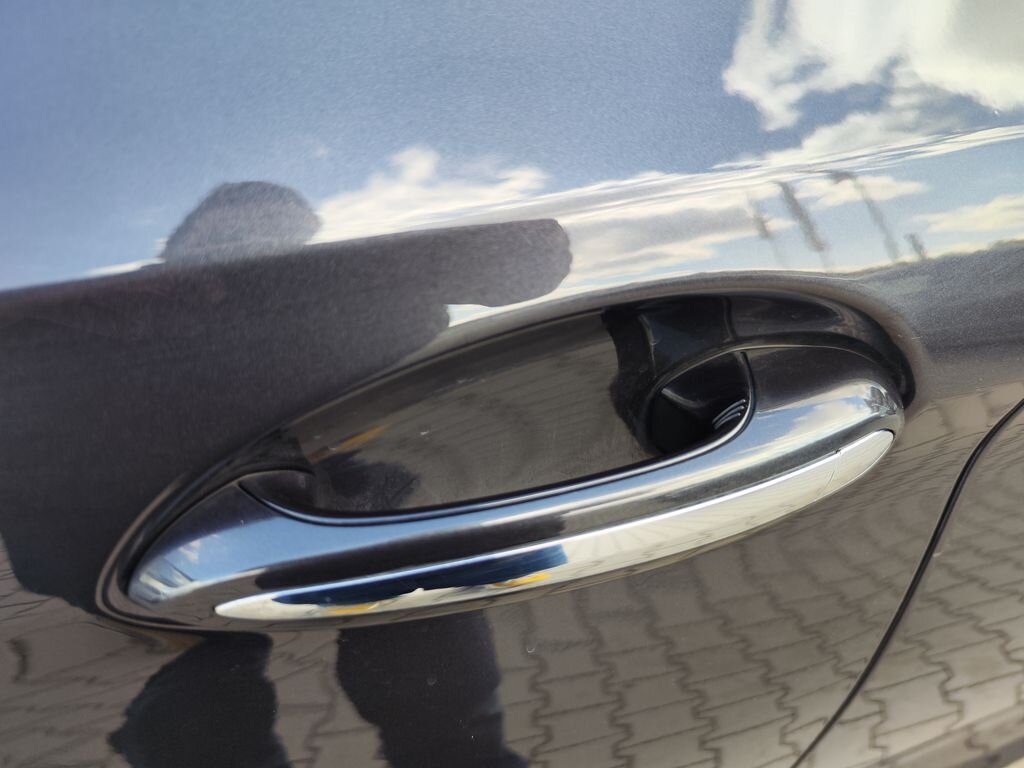 BMW Řada 5 Sedan / Limuzína 3,0 l 250 kw