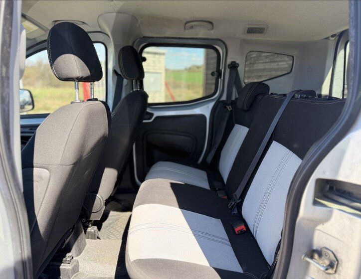 Fiat Qubo Kombi 1,4 l 57 kw