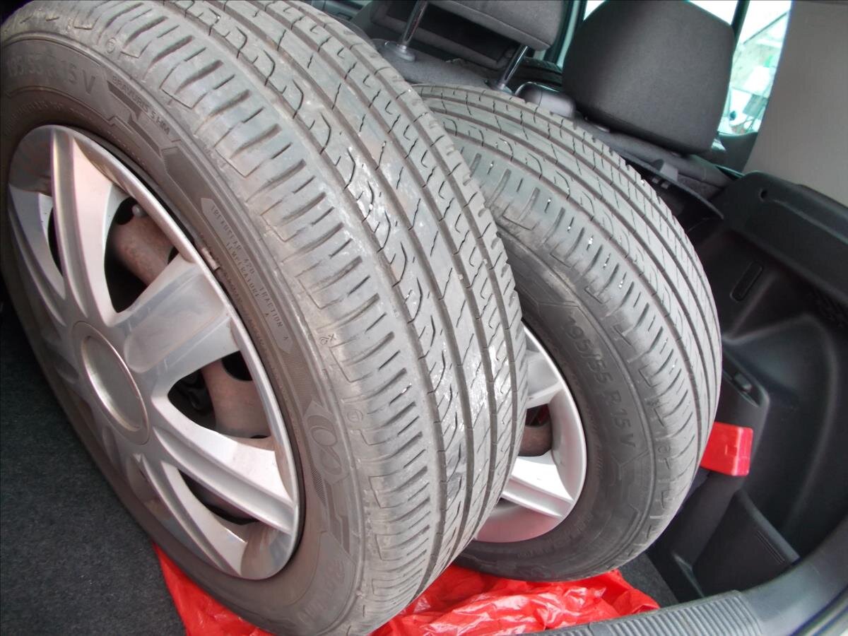 Škoda Fabia Hatchback 1,2 l 51 kw