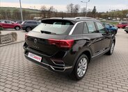 Volkswagen T-Roc SUV / Terénní 1,5 l 110 kw