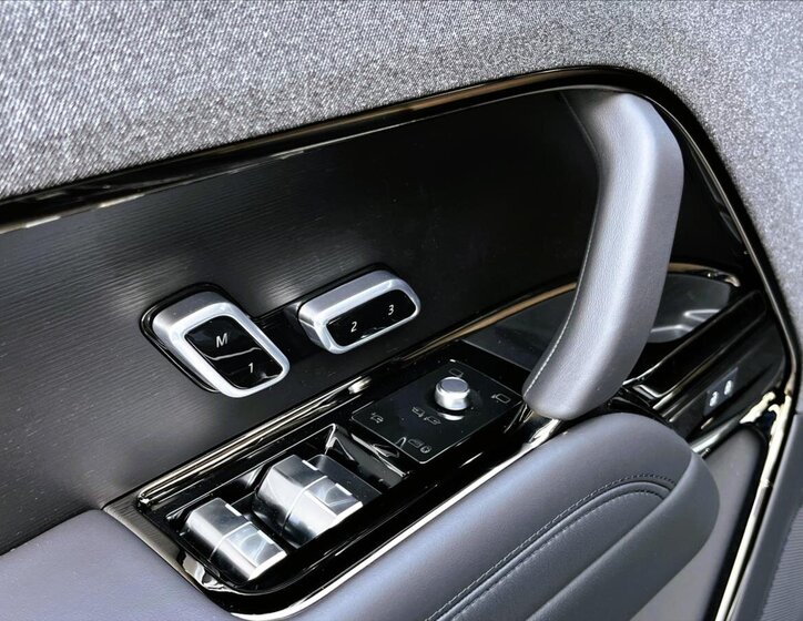 Land Rover Range Rover Sport SUV / Terénní 3,0 l 221 kw