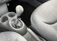 Toyota Yaris Hatchback 998,0 50 kw