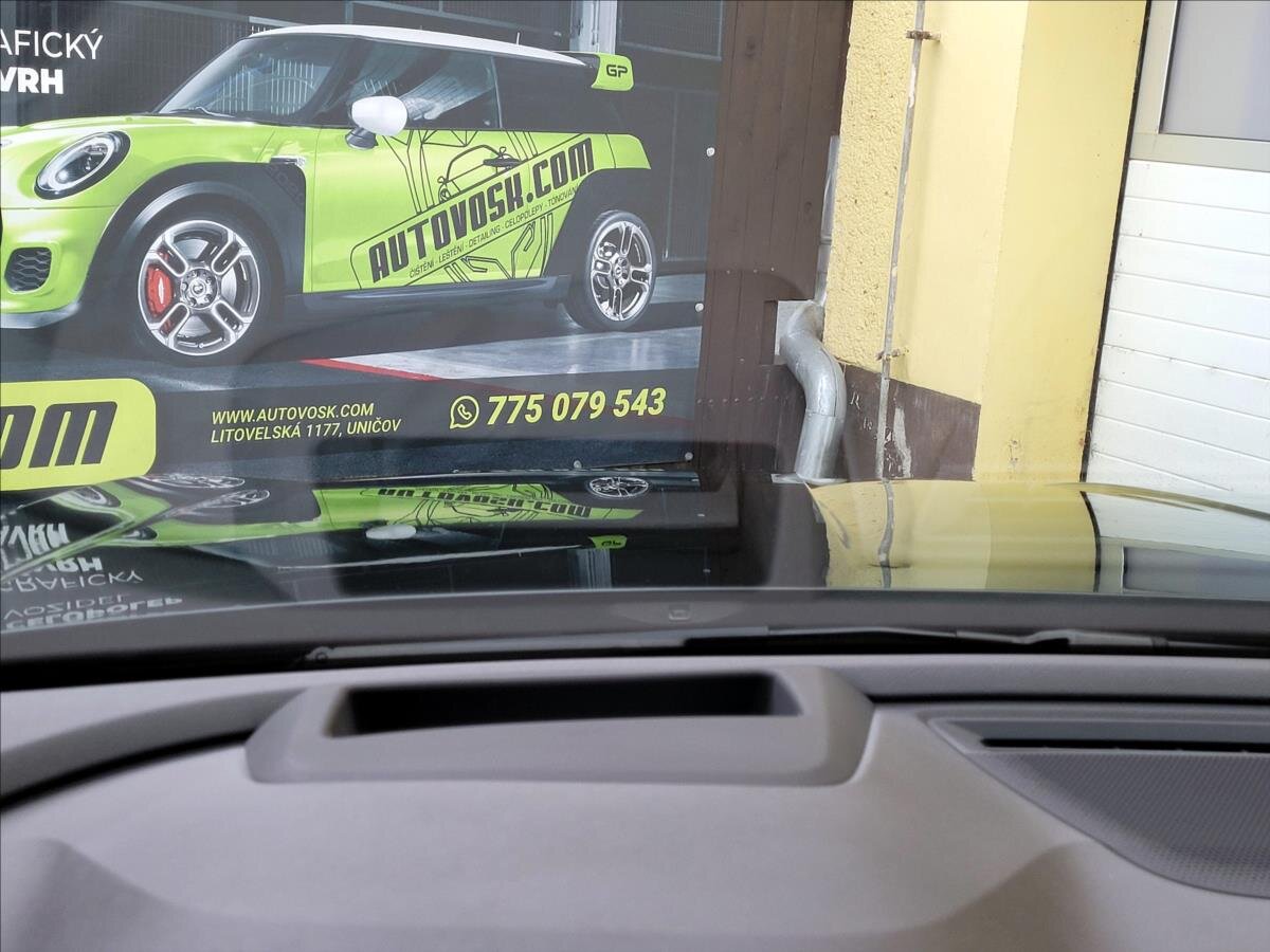 Škoda Superb Kombi 1,5 l 110 kw