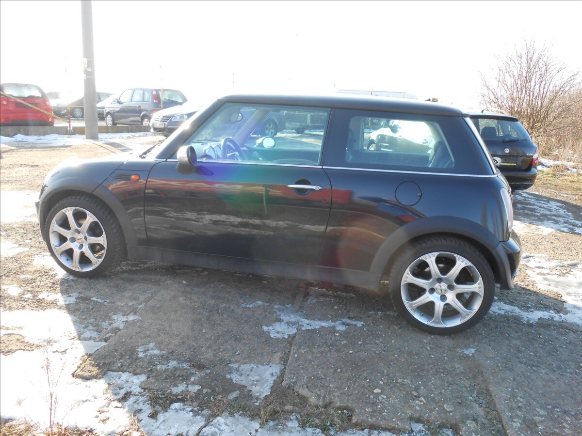 Mini One Hatchback 1,6 l 66 kw