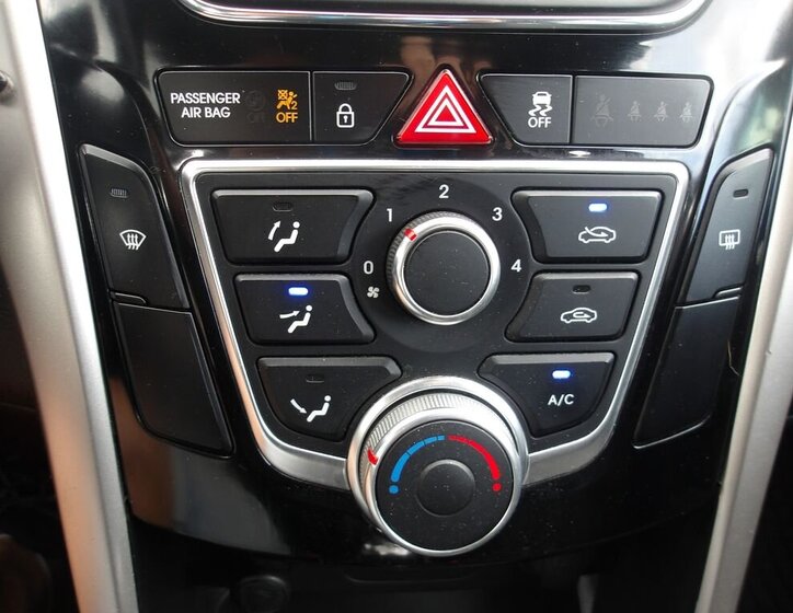 Hyundai i30 Kombi 1,6 l 88 kw