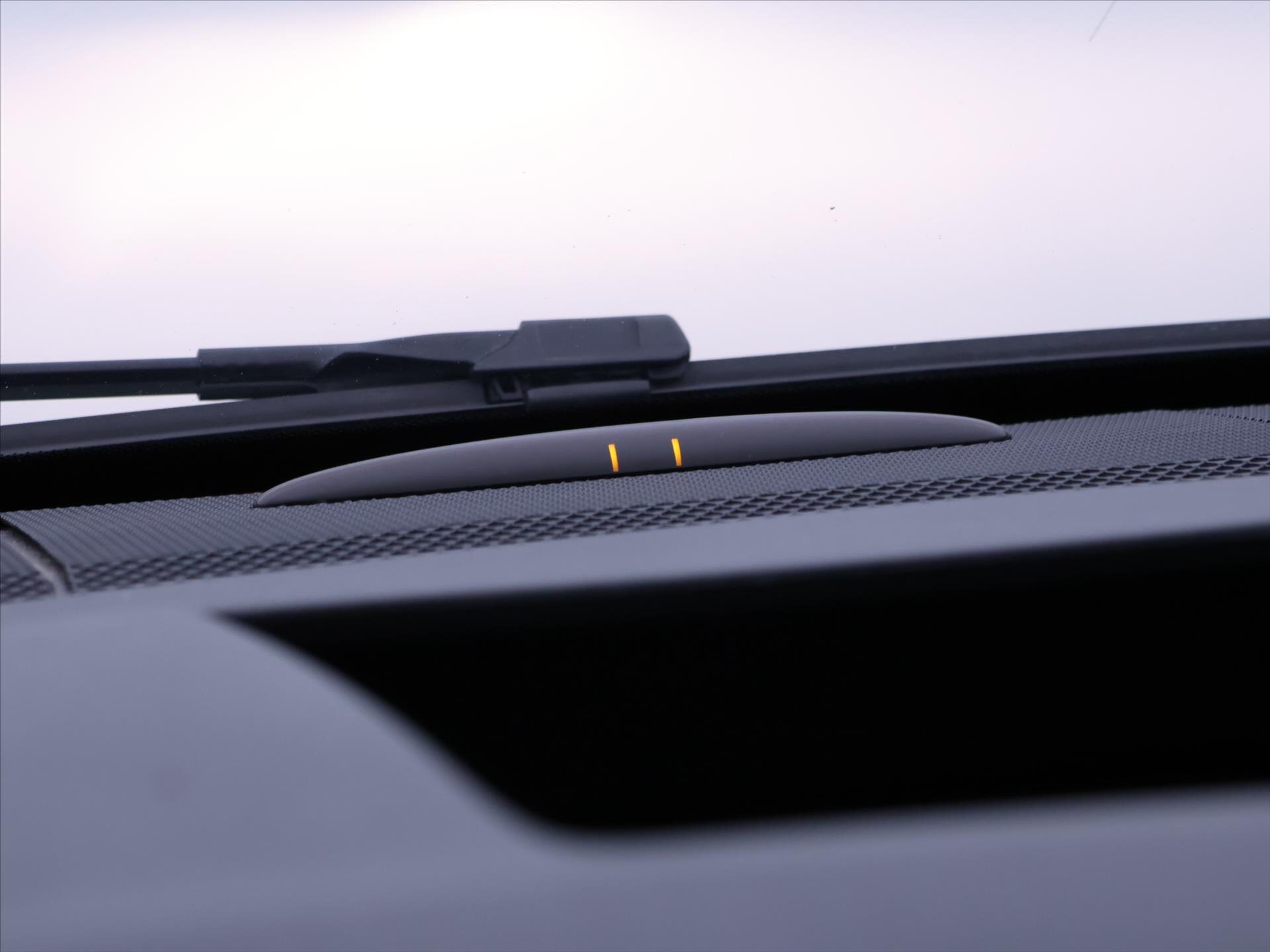 Mercedes-Benz Vito Kombi 2,1 l 100 kw