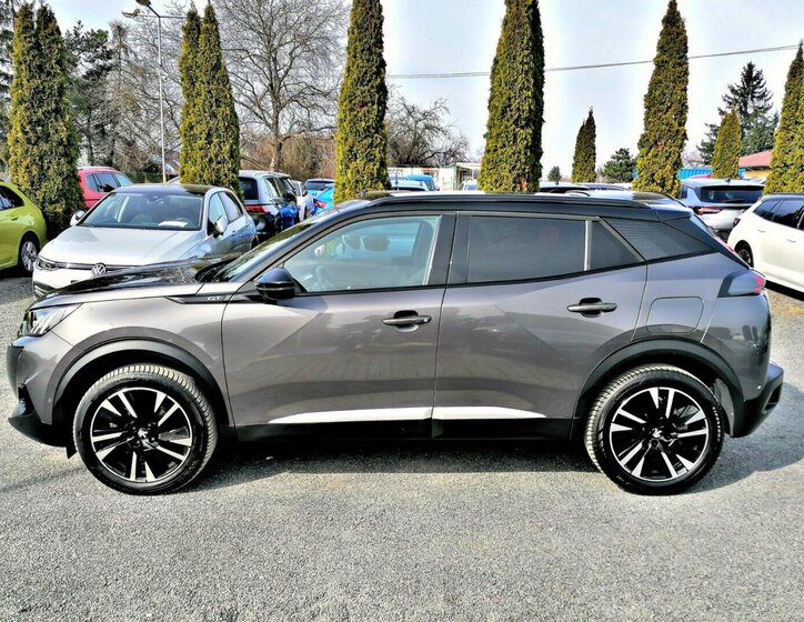 Peugeot 2008 SUV / Terénní 1,2 l 96 kw