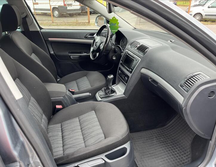 Škoda Octavia 10