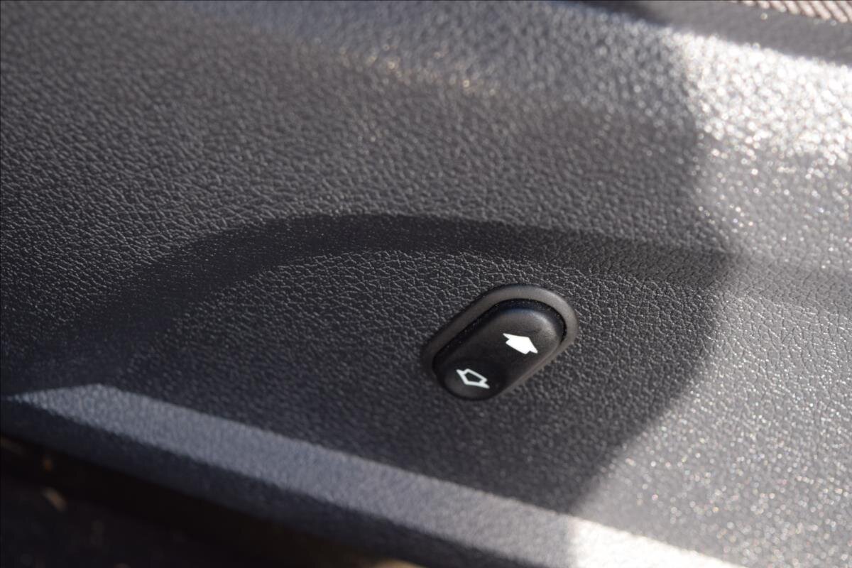 Ford Mondeo Kombi 1,8 l 96 kw