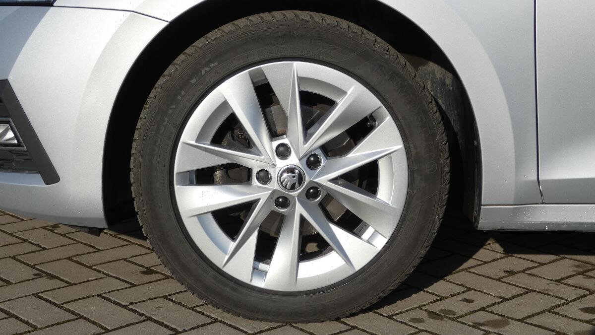 Škoda Octavia Kombi 2,0 l 110 kw